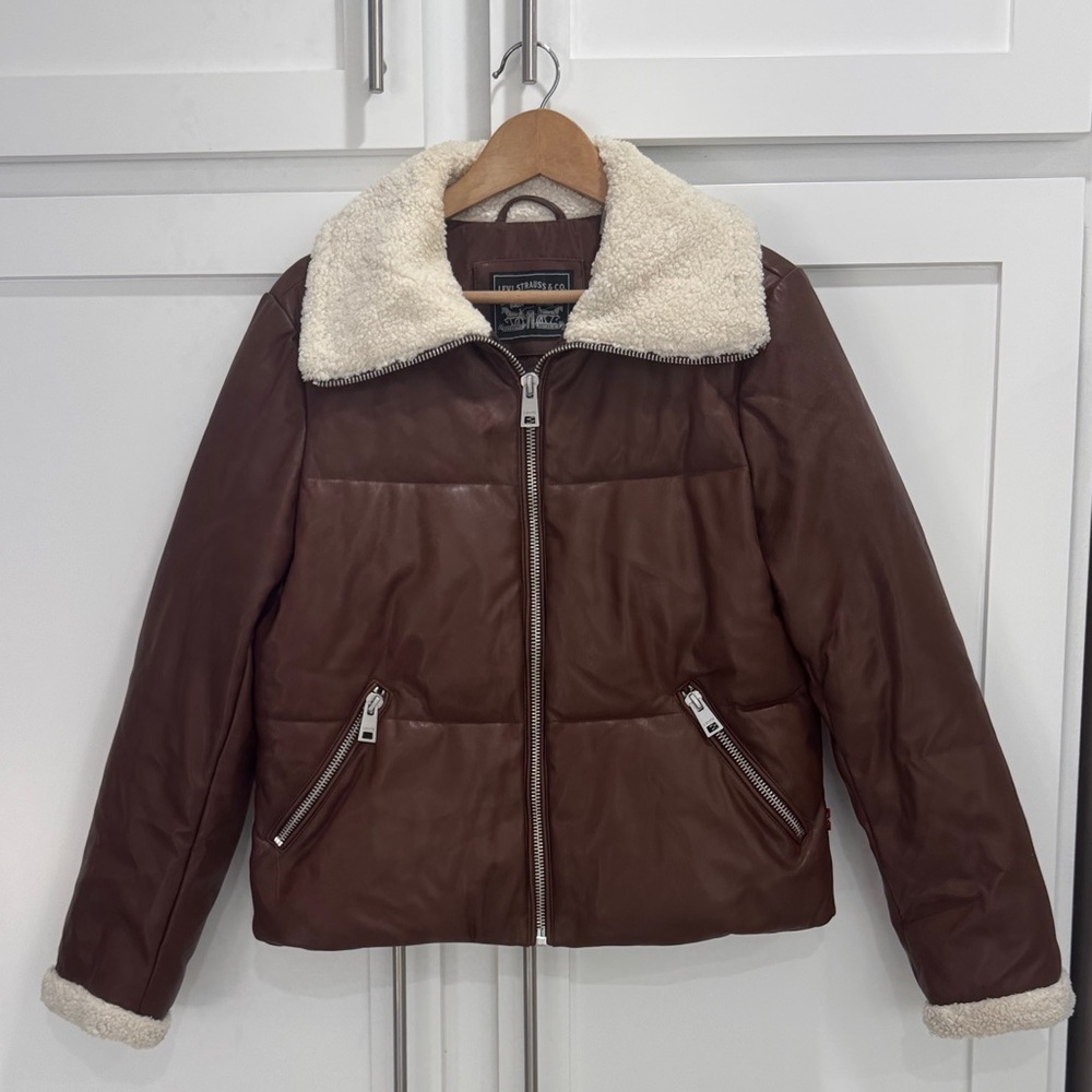 Levi's Women's Breanna faux leather puffer jacket w a sherpa-lined collar&cuffs - Picture 5 of 13